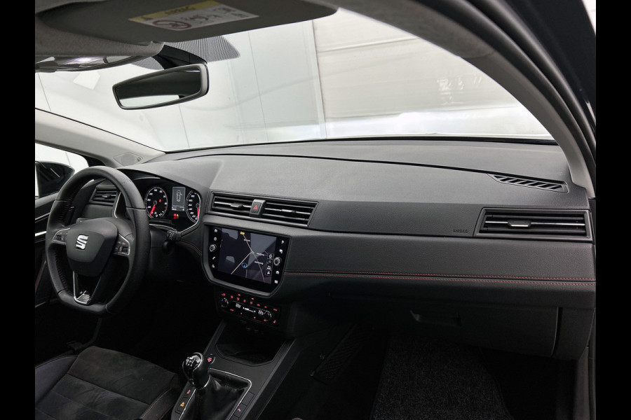 Seat Ibiza 1.0 TSI FR Business Intense(NL-auto, Goed OnderH, Panorama, Camera, StoelV, Climate Con, PDC, Navi, Etc)