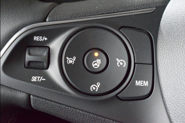 Opel Mokka-e Elegance 50-kWh | SOH 99,8% | NAVIGATIE 10" SCHERM | WINTER PAKKET |