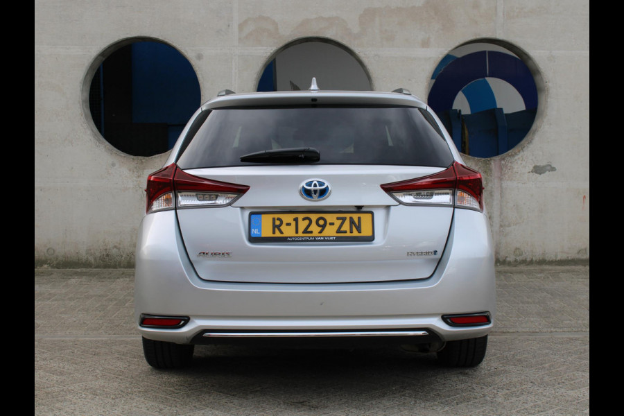 Toyota Auris Touring Sports 1.8 Hybrid Energy Plus | AIRCO | 12 MAANDEN BOVAG GARANTIE |
