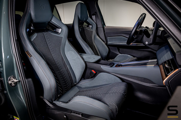 CUPRA Born VZ 84 kWh|Pano|1eig|FullOptions|HUDG