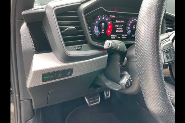 Audi A1 Sportback 40 TFSI S Line edition one Dealer onderhouden