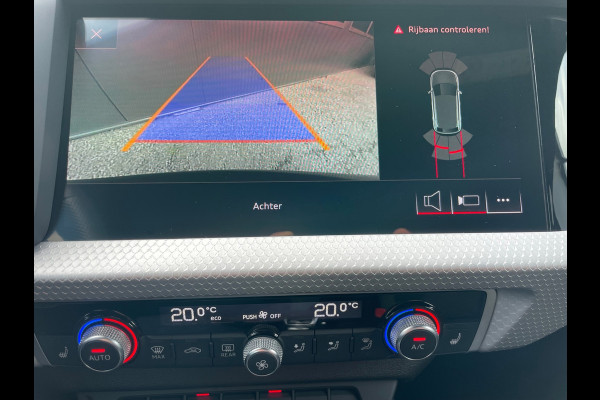 Audi A1 Sportback 40 TFSI S Line edition one Dealer onderhouden