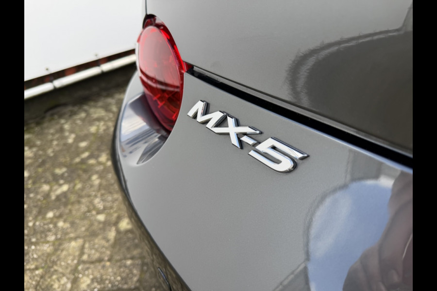 Mazda MX-5 RF 1.5 SkyAc-G 131 GT-M NIEUW GELEVERD/DEALERONDERHOUDEN/1e EIGENAA