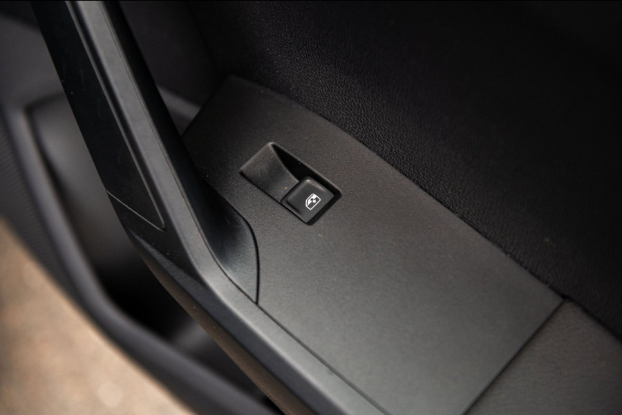 Seat Arona 1.0 TSI Xcellence Launch Edition Carplay I CLima ITrekhaak I