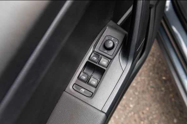 Seat Arona 1.0 TSI Xcellence Launch Edition Carplay I CLima ITrekhaak I