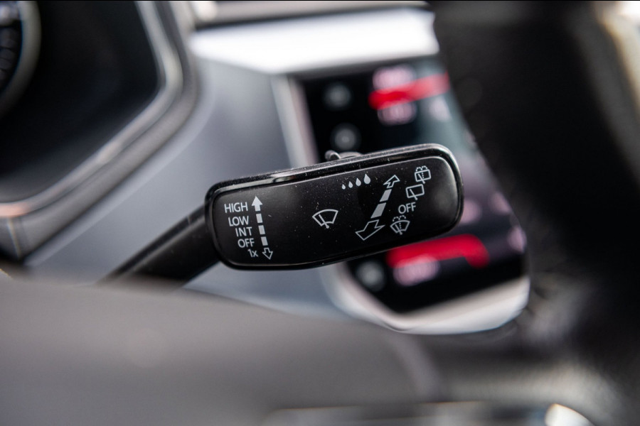 Seat Arona 1.0 TSI Xcellence Launch Edition Carplay I CLima ITrekhaak I