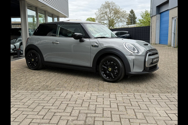 MINI Mini Electric MINI Electric 33 kWh 184 Pk | Navigatie | Cruise | Clima | 16".