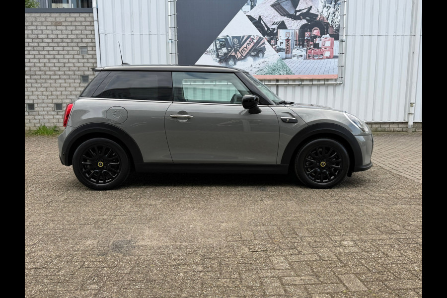 MINI Mini Electric MINI Electric 33 kWh 184 Pk | Navigatie | Cruise | Clima | 16".