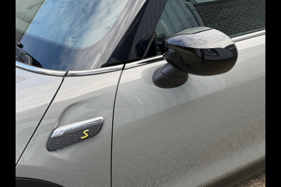 MINI Mini Electric MINI Electric 33 kWh 184 Pk | Navigatie | Cruise | Clima | 16".