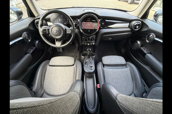 MINI Mini Electric MINI Electric 33 kWh 184 Pk | Navigatie | Cruise | Clima | 16".