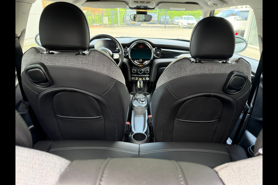 MINI Mini Electric MINI Electric 33 kWh 184 Pk | Navigatie | Cruise | Clima | 16".