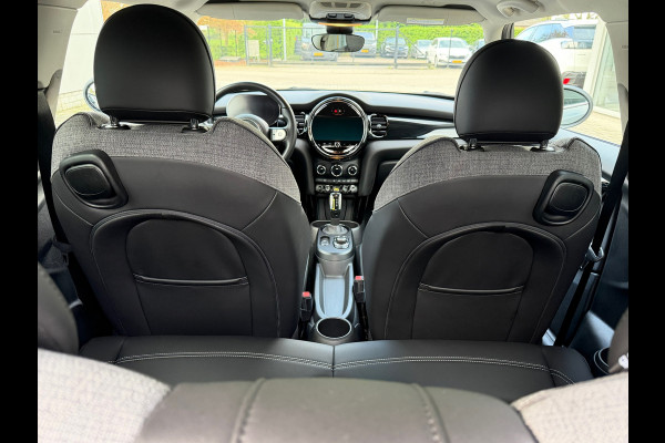 MINI Mini Electric MINI Electric 33 kWh 184 Pk | Navigatie | Cruise | Clima | 16".