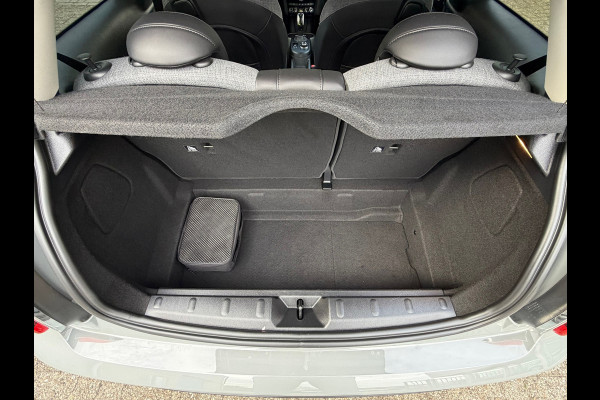 MINI Mini Electric MINI Electric 33 kWh 184 Pk | Navigatie | Cruise | Clima | 16".