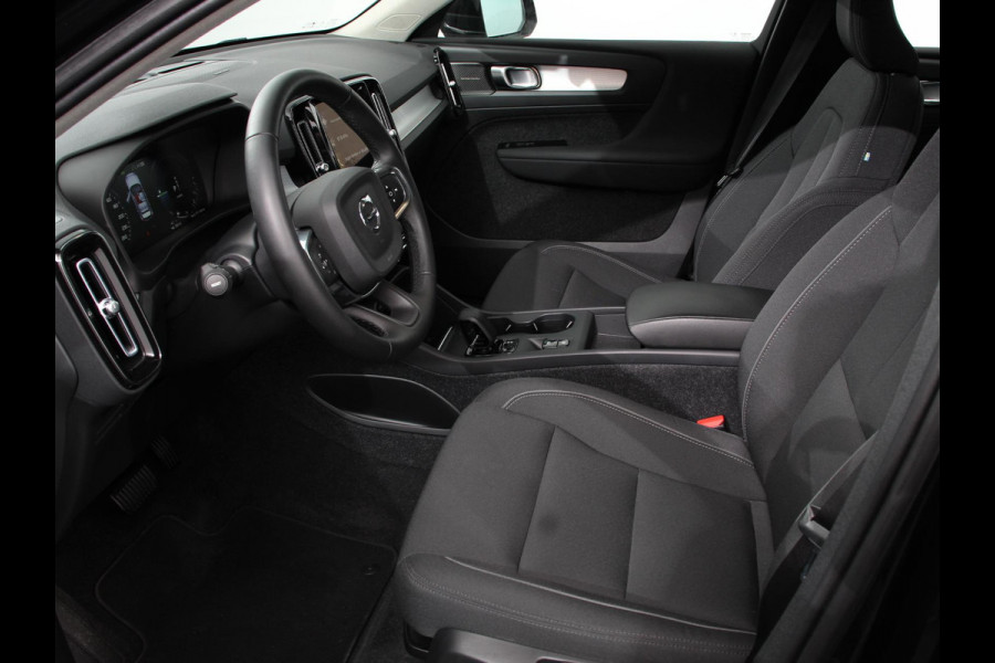 Volvo XC40 1.5 T5 Recharge Inscription Expression | Navigatie | Harman Kardon | Climate control | Adaptieve cruise control | Parkeersensoren | Achteruitrijcamera  | Keyless start | LED | Navigatie | Verwarmde voorstoelen | Apple Carplay/ Android Auto