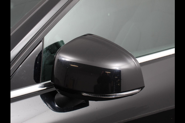 Volvo XC40 1.5 T5 Recharge Inscription Expression | Navigatie | Harman Kardon | Climate control | Adaptieve cruise control | Parkeersensoren | Achteruitrijcamera  | Keyless start | LED | Navigatie | Verwarmde voorstoelen | Apple Carplay/ Android Auto