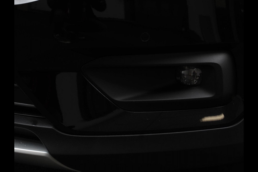 Volvo XC40 1.5 T5 Recharge Inscription Expression | Navigatie | Harman Kardon | Climate control | Adaptieve cruise control | Parkeersensoren | Achteruitrijcamera  | Keyless start | LED | Navigatie | Verwarmde voorstoelen | Apple Carplay/ Android Auto