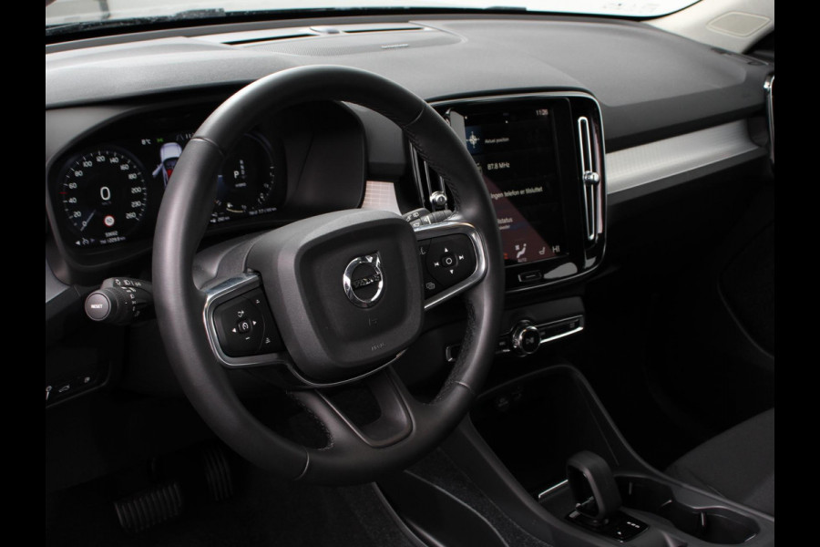 Volvo XC40 1.5 T5 Recharge Inscription Expression | Navigatie | Harman Kardon | Climate control | Adaptieve cruise control | Parkeersensoren | Achteruitrijcamera  | Keyless start | LED | Navigatie | Verwarmde voorstoelen | Apple Carplay/ Android Auto
