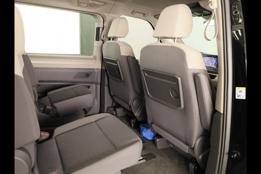 Volkswagen Multivan 1.5 eHybrid L2 Economy Business 4Motion | 7 Zits | Zwenkbare Trekhaak | Navigatie | Achteruitrij  Camera | Parkeer hulp | 65% getinte ruiten achter |