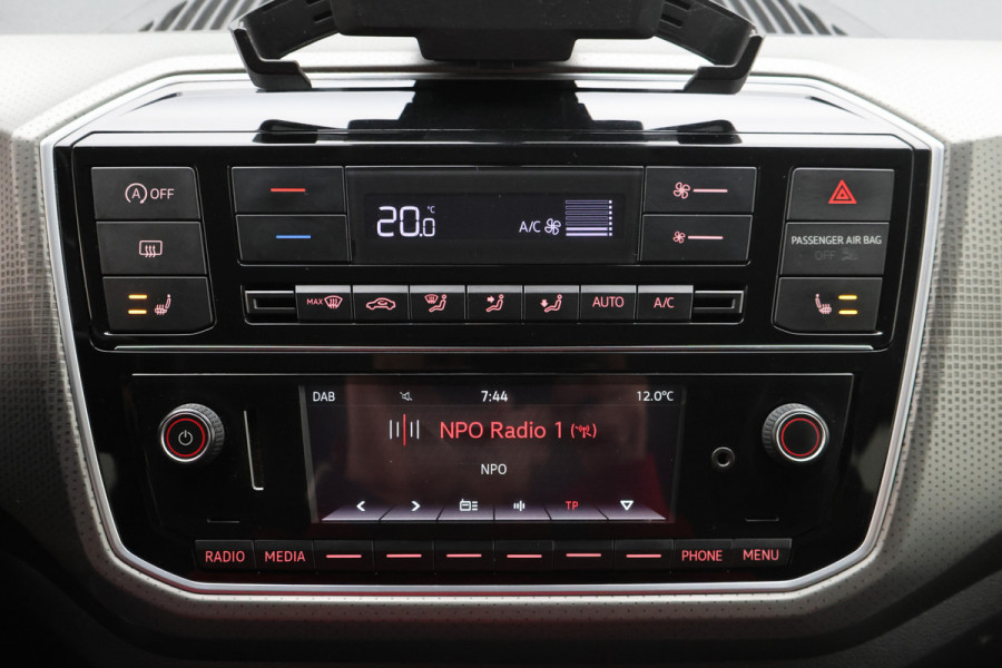 Volkswagen up! 1.0 BMT high up! Climate, Stoelverwarming, Cruise, PDC, 16"