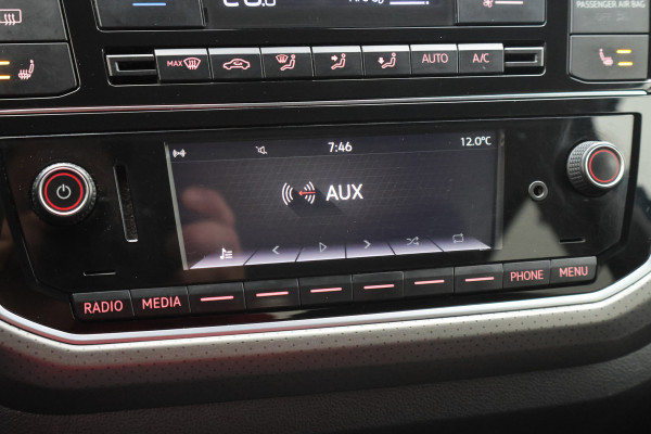 Volkswagen up! 1.0 BMT high up! Climate, Stoelverwarming, Cruise, PDC, 16"