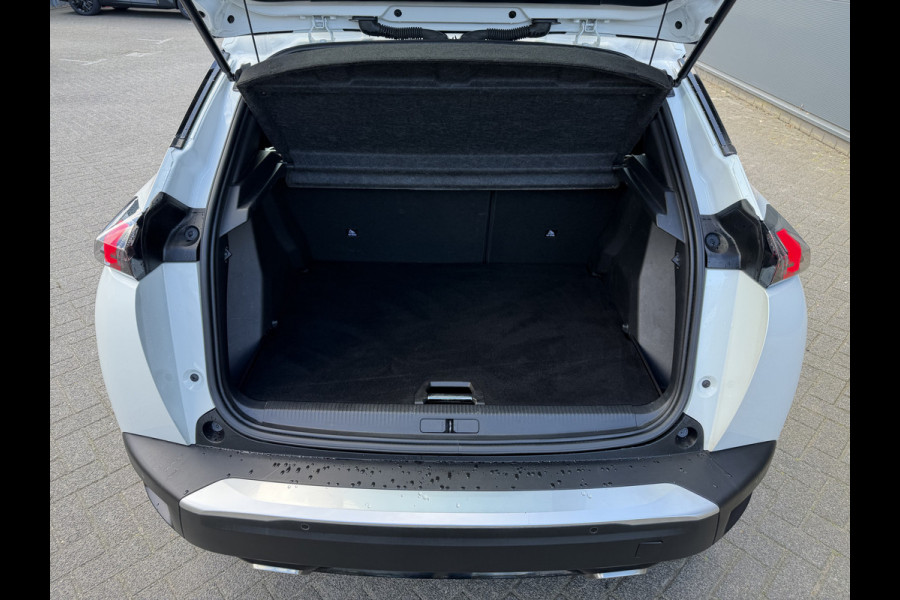 Peugeot 2008 130pk Allure Pack (Camera - Stoelverwarming - Keyless Entry - LED - Parkeersensoren V+A - Automatische Airco - 3D Cockpit - Navi
