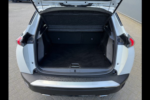 Peugeot 2008 130pk Allure Pack (Camera - Stoelverwarming - Keyless Entry - LED - Parkeersensoren V+A - Automatische Airco - 3D Cockpit - Navi