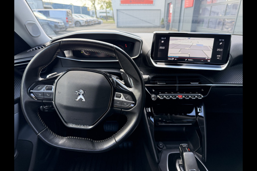 Peugeot 2008 130pk Allure Pack (Camera - Stoelverwarming - Keyless Entry - LED - Parkeersensoren V+A - Automatische Airco - 3D Cockpit - Navi