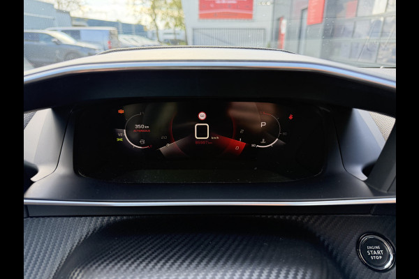 Peugeot 2008 130pk Allure Pack (Camera - Stoelverwarming - Keyless Entry - LED - Parkeersensoren V+A - Automatische Airco - 3D Cockpit - Navi