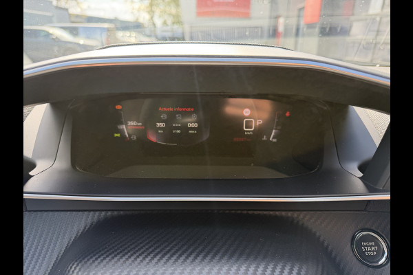 Peugeot 2008 130pk Allure Pack (Camera - Stoelverwarming - Keyless Entry - LED - Parkeersensoren V+A - Automatische Airco - 3D Cockpit - Navi