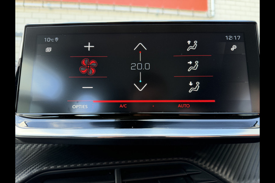 Peugeot 2008 130pk Allure Pack (Camera - Stoelverwarming - Keyless Entry - LED - Parkeersensoren V+A - Automatische Airco - 3D Cockpit - Navi