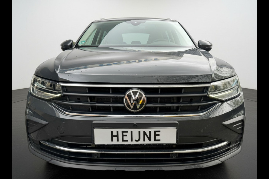 Volkswagen Tiguan e-Hybrid 245PK DSG LIFE TREKHAAK/NAVI/360CAMERA