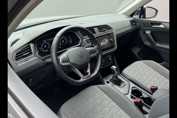 Volkswagen Tiguan e-Hybrid 245PK DSG LIFE TREKHAAK/NAVI/360CAMERA