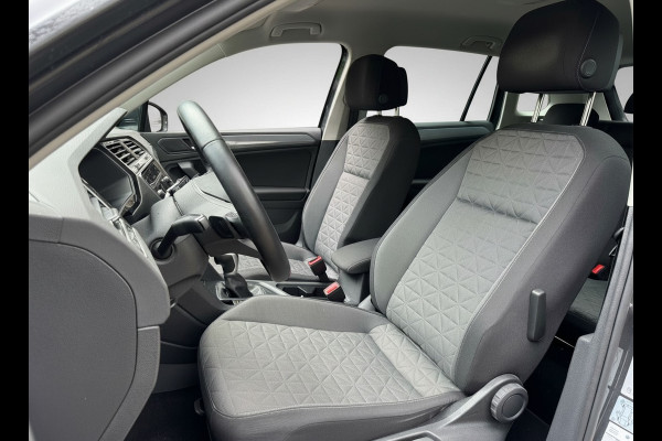 Volkswagen Tiguan e-Hybrid 245PK DSG LIFE TREKHAAK/NAVI/360CAMERA