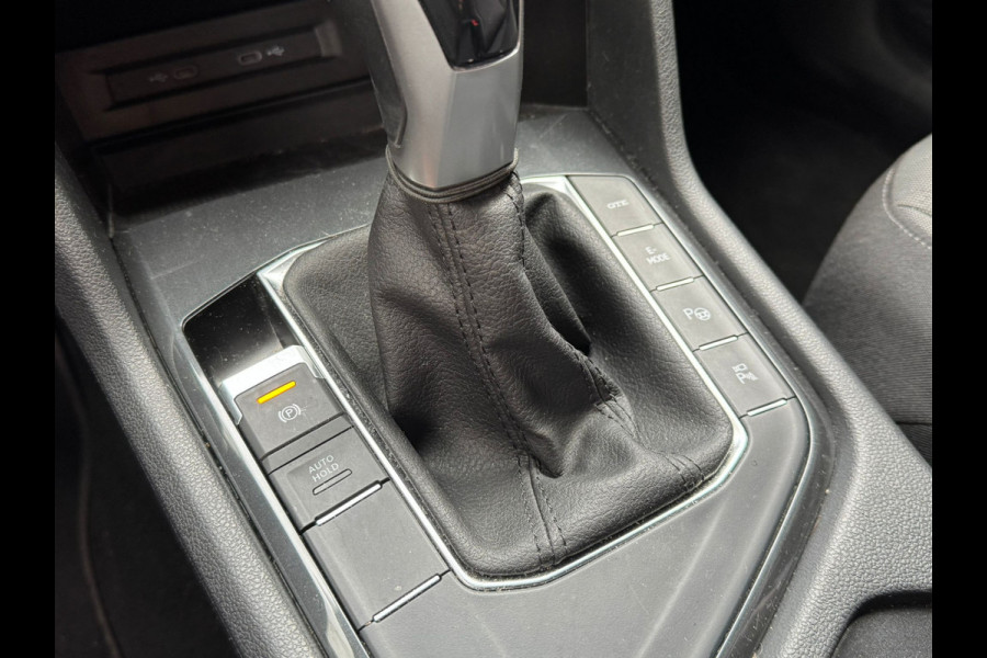 Volkswagen Tiguan e-Hybrid 245PK DSG LIFE TREKHAAK/NAVI/360CAMERA