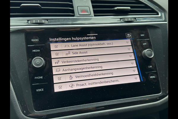 Volkswagen Tiguan e-Hybrid 245PK DSG LIFE TREKHAAK/NAVI/360CAMERA