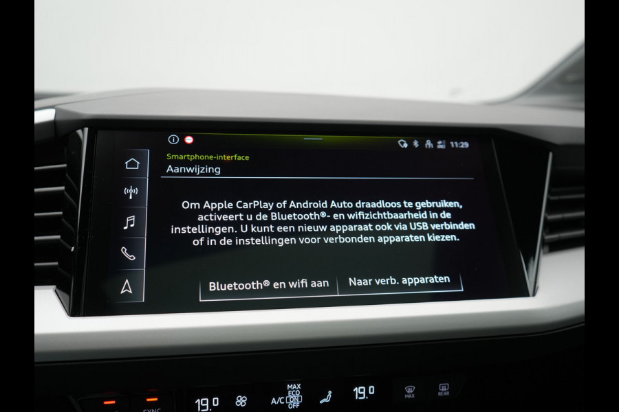 Audi Q4 e-tron 35 Advanced edition 55 kWh 170pk Dealer O.H. | Panodak | Head Up | Matrix LED | Sonos Audio | Voorstoelen Verwarmd | Apple Carplay | Navigatie | Virtual Cockpit Plus | DAB | 20"L.M | Cruise Control |