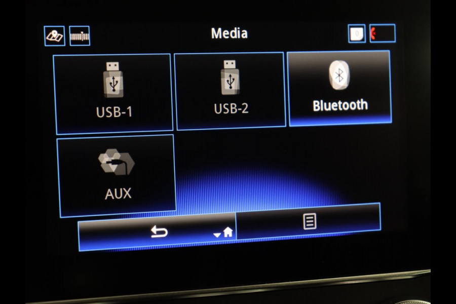 Renault Kadjar 1.3 TCe Intens | Automaat | Trekhaak | Carplay | Camera | Half leder | Keyless | Full LED | Navigatie | Dodehoek detectie | Cruise control | DAB | Climate control