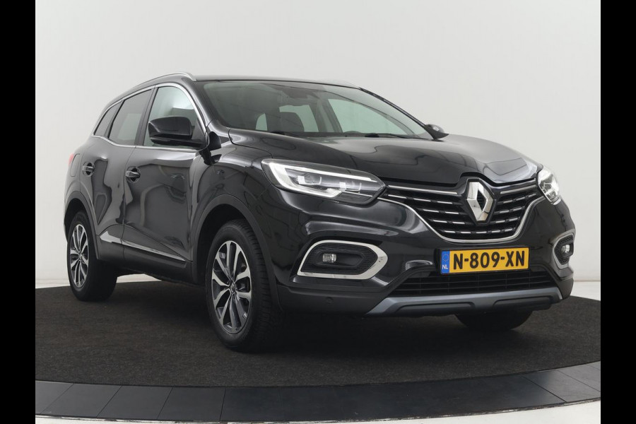 Renault Kadjar 1.3 TCe Intens | Automaat | Trekhaak | Carplay | Camera | Half leder | Keyless | Full LED | Navigatie | Dodehoek detectie | Cruise control | DAB | Climate control