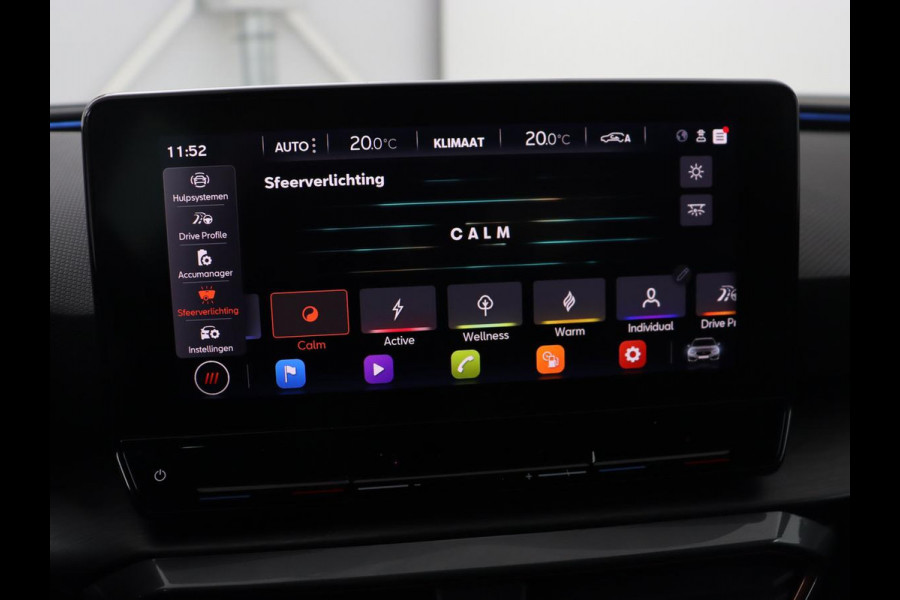 CUPRA Leon 1.4 e-Hybrid VZ Business | 245pk | SOH 92% | Trekhaak | Carplay | Adaptive cruise | Sportstoelen | Navigatie | Stuurverwarming | Parkeerhulp | Full LED | Sfeerverlichting | Keyless | PHEV | Plug In