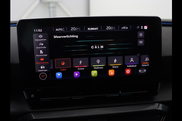 CUPRA Leon 1.4 e-Hybrid VZ Business | 245pk | SOH 92% | Trekhaak | Carplay | Adaptive cruise | Sportstoelen | Navigatie | Stuurverwarming | Parkeerhulp | Full LED | Sfeerverlichting | Keyless | PHEV | Plug In