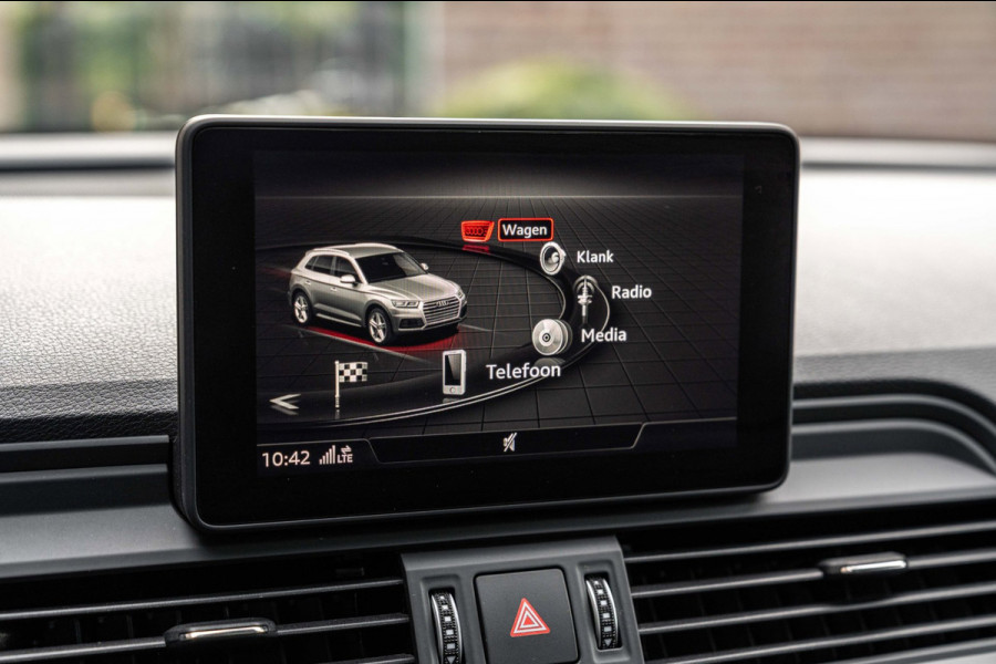 Audi Q5 55 TFSI e Quattro Competition 367 PK Pano ACC Keyless Luchtvering B&O 22''