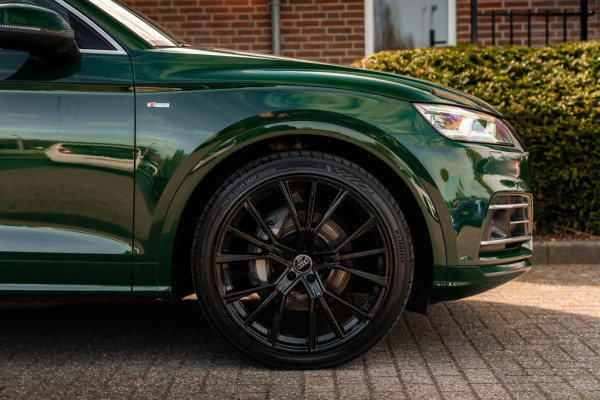 Audi Q5 55 TFSI e Quattro Competition 367 PK Pano ACC Keyless Luchtvering B&O 22''