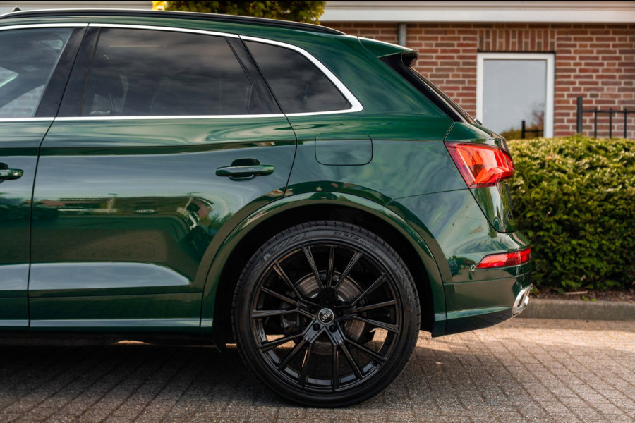Audi Q5 55 TFSI e Quattro Competition 367 PK Pano ACC Keyless Luchtvering B&O 22''