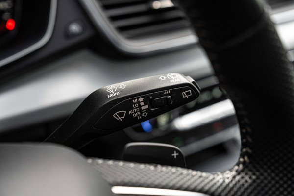 Audi Q5 55 TFSI e Quattro Competition 367 PK Pano ACC Keyless Luchtvering B&O 22''