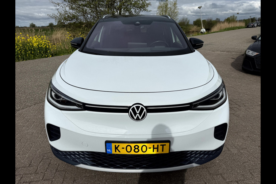 Volkswagen ID.4 Max 77 kWh SOH 92.8%, Panoramadak, Trekhaak