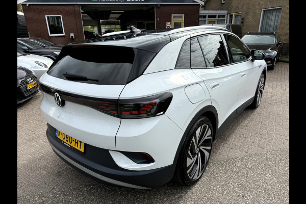 Volkswagen ID.4 Max 77 kWh SOH 92.8%, Panoramadak, Trekhaak