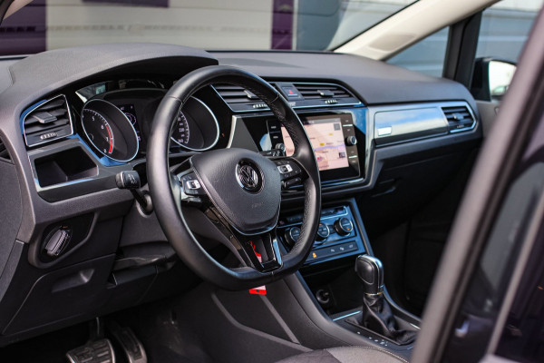 Volkswagen Touran 1.4 TSI 7p. Join *Camera*ACC*Elek. Klep*DSG*