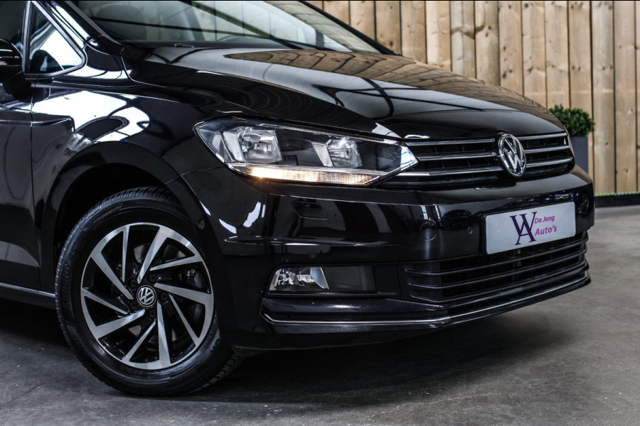 Volkswagen Touran 1.4 TSI 7p. Join *Camera*ACC*Elek. Klep*DSG*