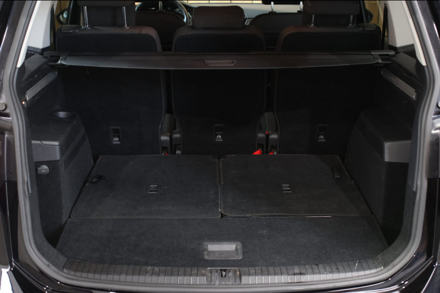 Volkswagen Touran 1.4 TSI 7p. Join *Camera*ACC*Elek. Klep*DSG*