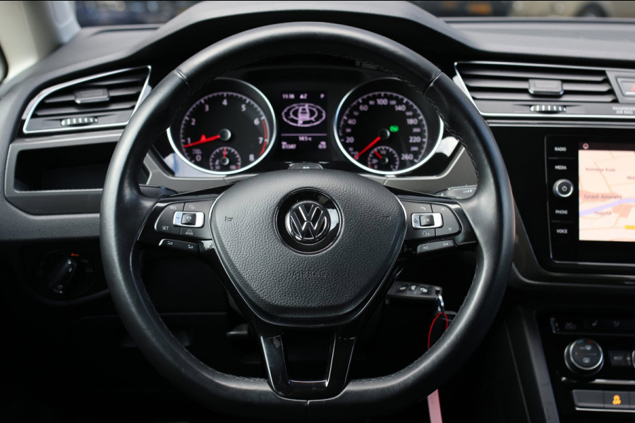 Volkswagen Touran 1.4 TSI 7p. Join *Camera*ACC*Elek. Klep*DSG*